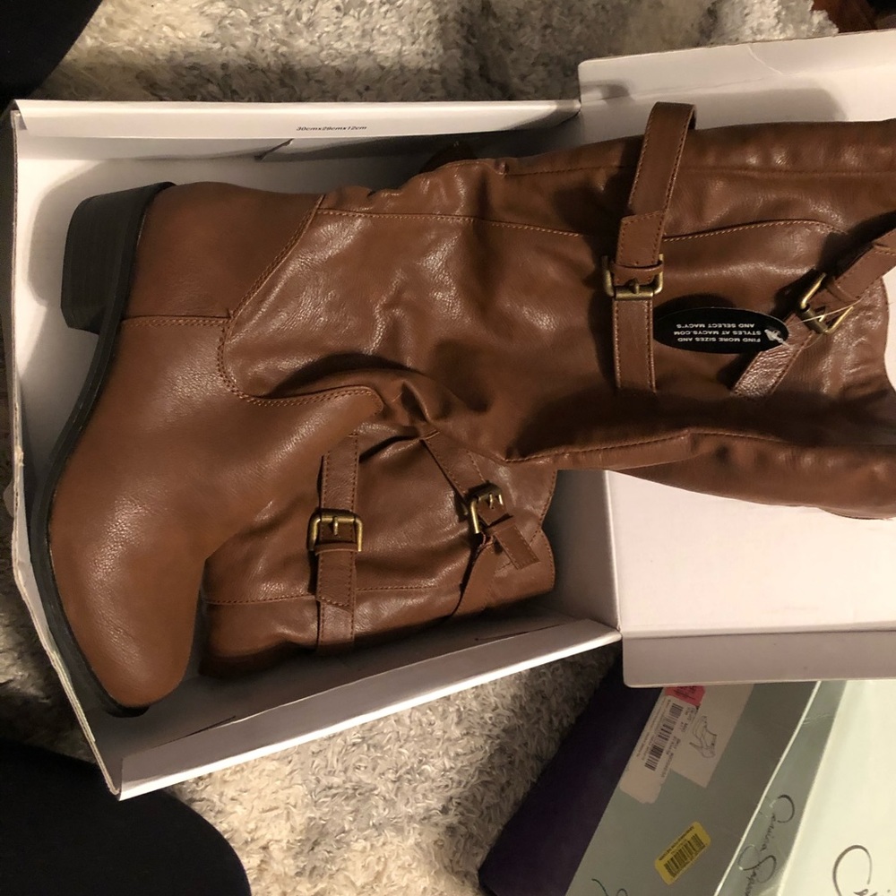 Brown boots style and co